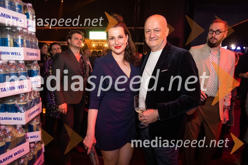 Outstanding 2022, presežki v zunanjem oglaševanju, DRUŽENJE