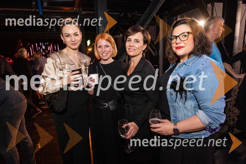  ... ;  ... ;  ... ;  Arin Čebokli, herman in partnerjiOutstanding 2022, presežki v zunanjem oglaševanju, DRUŽENJE