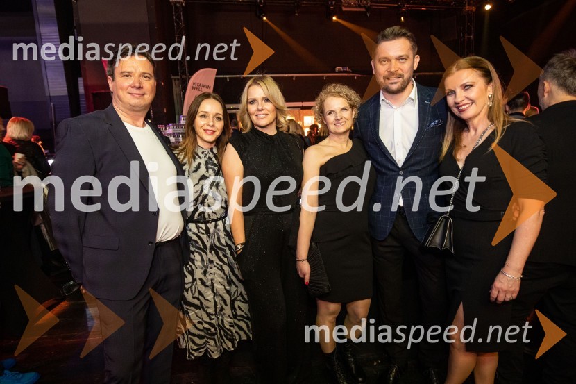 Outstanding 2022, presežki v zunanjem oglaševanju, DRUŽENJE