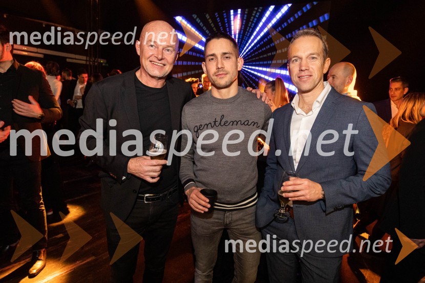  Rok Cuderman, vodja marketinga Petrol d.d.;  ... ;  ... Outstanding 2022, presežki v zunanjem oglaševanju, DRUŽENJE