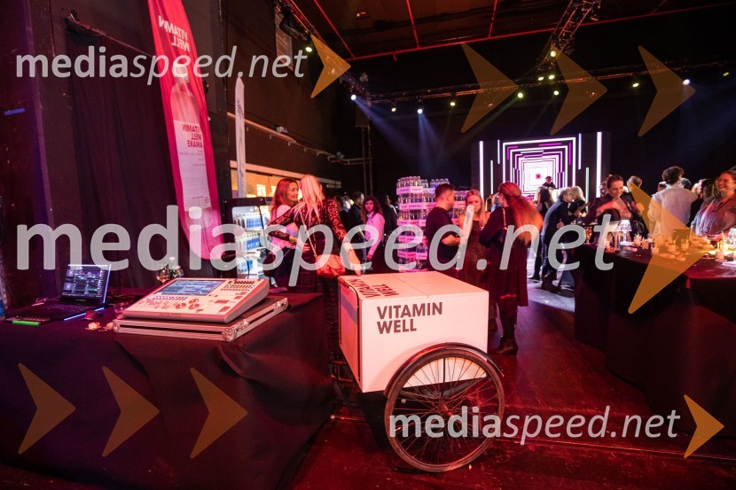 Outstanding 2022, presežki v zunanjem oglaševanju, DRUŽENJE