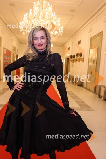  Valentina Turcu, koreografinja in baletna solistkaRomeo in Julija, jubilejna predstava ob 30-letnici umetniškega ustvarjanja Valentine Turcu