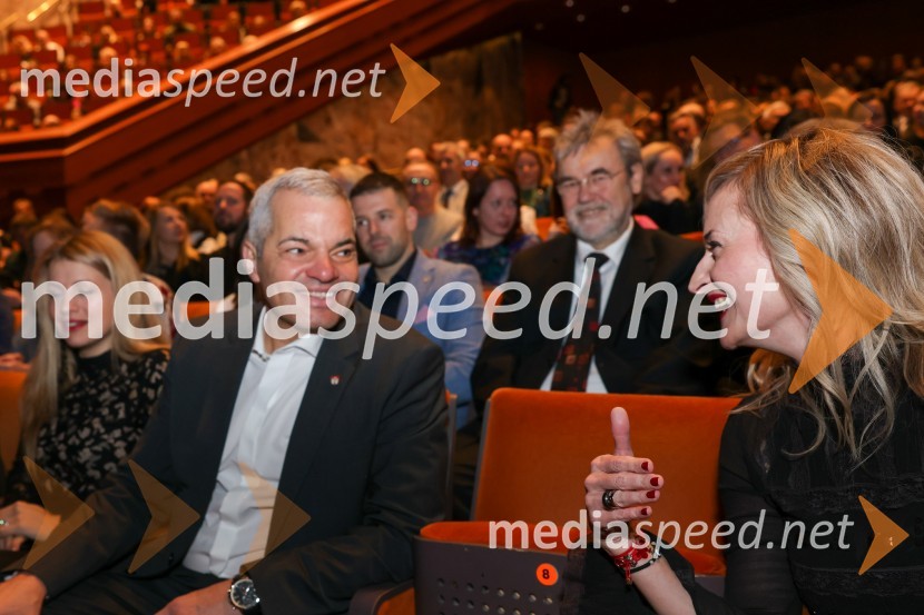  Aleksander Saša Arsenovič, župan, Mestna občina Maribor;  Valentina Turcu, koreografinja in baletna solistkaRomeo in Julija, jubilejna predstava ob 30-letnici umetniškega ustvarjanja Valentine Turcu