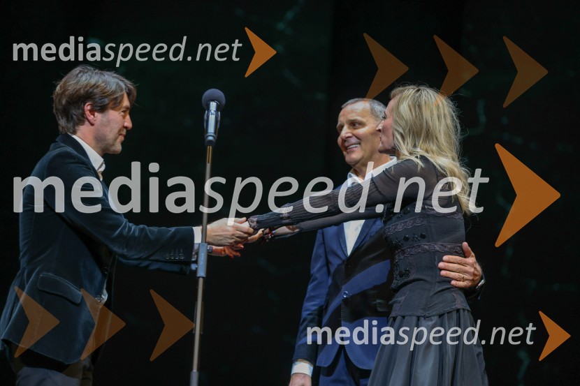  Edward Clug, umetniški direktor, Balet SNG Maribor;  Danilo Rošker, direktor SNG Maribor;  Valentina Turcu, koreografinja in baletna solistkaRomeo in Julija, jubilejna predstava ob 30-letnici umetniškega ustvarjanja Valentine Turcu