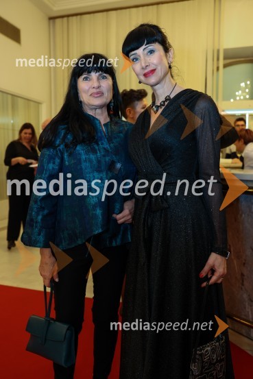 mag.  Helena  Cvikl, profesorica, Turistica Portorož;  dr. Jerca  Legan, antropologinjaRomeo in Julija, jubilejna predstava ob 30-letnici umetniškega ustvarjanja Valentine Turcu