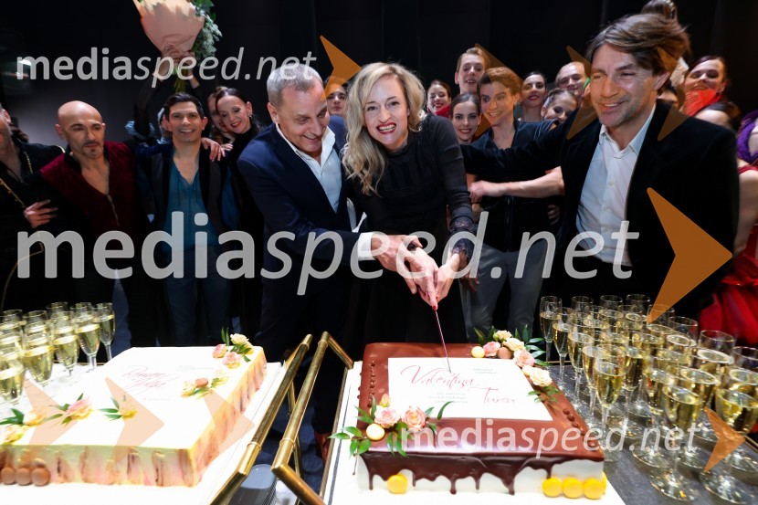  ... ;  ... ;  Edward Clug, umetniški direktor, Balet SNG MariborRomeo in Julija, jubilejna predstava ob 30-letnici umetniškega ustvarjanja Valentine Turcu