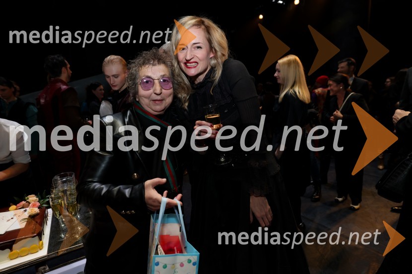  Dragica Petrovič, režiserka in producentka;  Valentina Turcu, koreografinja in baletna solistkaRomeo in Julija, jubilejna predstava ob 30-letnici umetniškega ustvarjanja Valentine Turcu