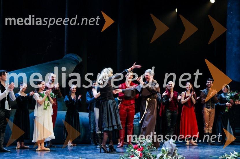  Valentina Turcu, koreografinja in baletna solistka;  Marin Turcu, baletni plesalecRomeo in Julija, jubilejna predstava ob 30-letnici umetniškega ustvarjanja Valentine Turcu