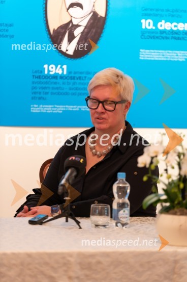 dr. Aleksandra  Berberih Slana, ravnateljica, Muzej ZagrebNovinarska konferenca pred odprtjem razstave Ste me hoteli videti strto? Muzej človekovih pravic