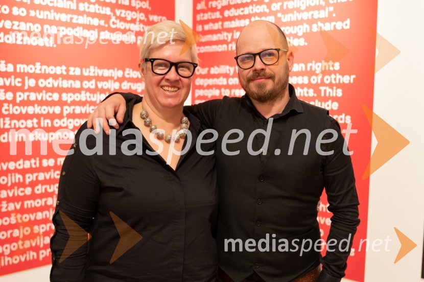 dr. Aleksandra  Berberih Slana, ravnateljica, Muzej Zagreb;  Uroš Dokl, Muzej narodne osvoboditve MariborNovinarska konferenca pred odprtjem razstave Ste me hoteli videti strto? Muzej človekovih pravic