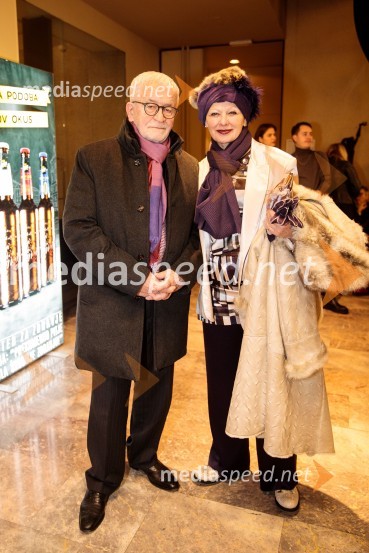 dr. Peter  Čeferin, pravnik, pisatelj;  Rija ČičRuta Grupa Triglav 2023, odprtje gledališkega festivala s premierno uprizoritvijo drame Praznovanje