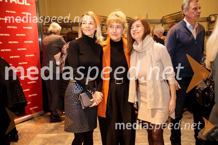  Tjaša Ficko, podžupanja, Mestna občina Ljubljana;  Barbara Hieng Samobor, direktorica in umetniška vodja MGL;  ... Ruta Grupa Triglav 2023, odprtje gledališkega festivala s premierno uprizoritvijo drame Praznovanje