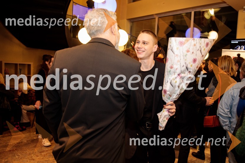  Sebastian Cavazza, dramski in filmski igralec;  Timon Šturbej, igralecRuta Grupa Triglav 2023, odprtje gledališkega festivala s premierno uprizoritvijo drame Praznovanje