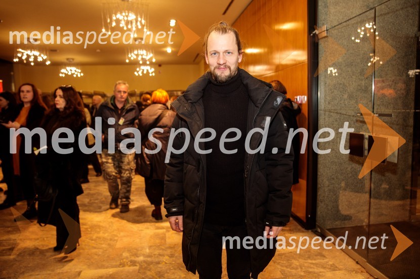  Jernej Gašperin, igralecRuta Grupa Triglav 2023, odprtje gledališkega festivala s premierno uprizoritvijo drame Praznovanje