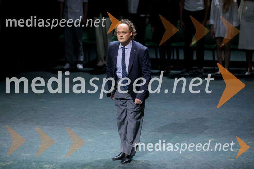  Gašper Jarni, igralecRuta Grupa Triglav 2023, odprtje gledališkega festivala s premierno uprizoritvijo drame Praznovanje