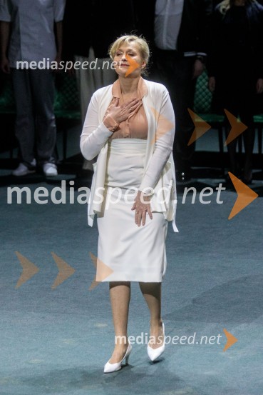  Judita Zidar, igralkaRuta Grupa Triglav 2023, odprtje gledališkega festivala s premierno uprizoritvijo drame Praznovanje