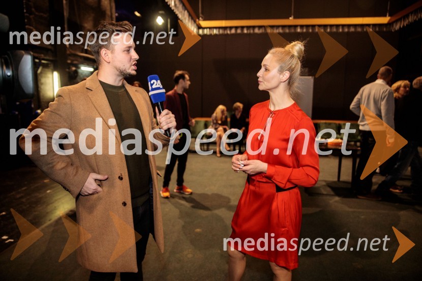  Alen Podlesnik, moderator, novinar POP TV;  Iva Krajnc Bagola, igralkaRuta Grupa Triglav 2023, odprtje gledališkega festivala s premierno uprizoritvijo drame Praznovanje