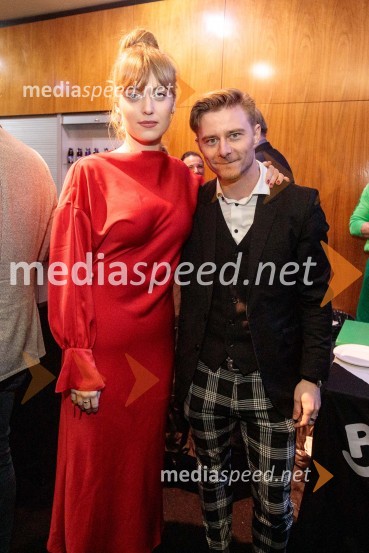  Julita Kropec, igralka;  Jure Rajšp, igralecRuta Grupa Triglav 2023, odprtje gledališkega festivala s premierno uprizoritvijo drame Praznovanje