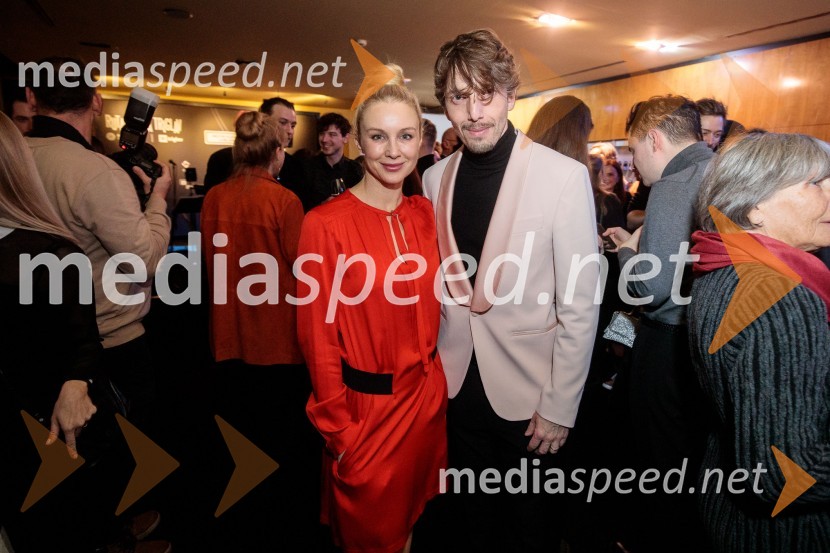  Iva Krajnc Bagola, igralka;  Aljoša  Bagola, izvršni kreativni direktor Pristop CreativeRuta Grupa Triglav 2023, odprtje gledališkega festivala s premierno uprizoritvijo drame Praznovanje