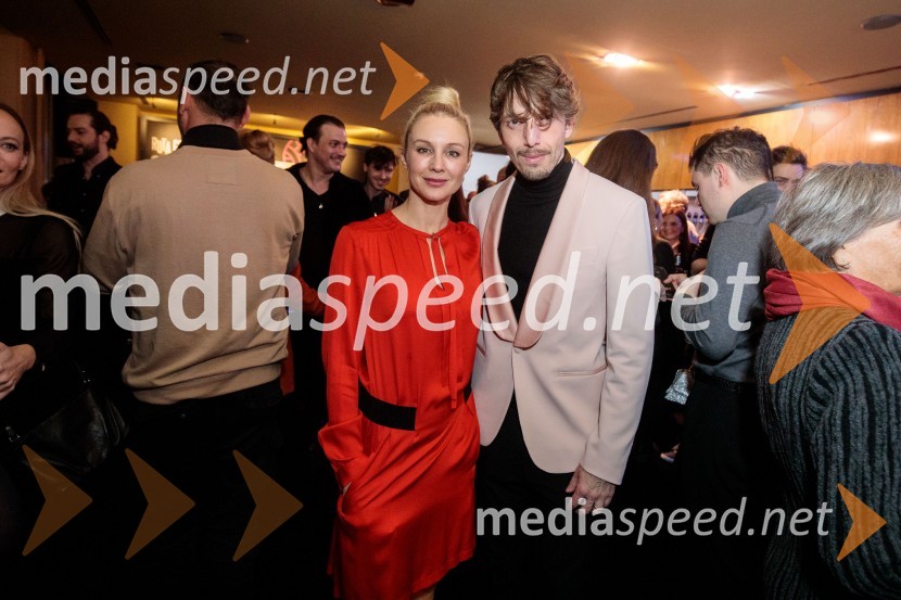  Iva Krajnc Bagola, igralka;  Aljoša  Bagola, izvršni kreativni direktor Pristop CreativeRuta Grupa Triglav 2023, odprtje gledališkega festivala s premierno uprizoritvijo drame Praznovanje