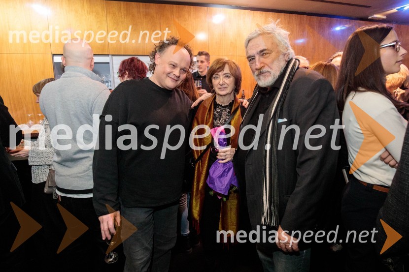  Gašper Jarni, igralec;  Maja Cerar, lektorica;  ... Ruta Grupa Triglav 2023, odprtje gledališkega festivala s premierno uprizoritvijo drame Praznovanje