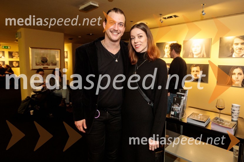  Filip Samobor, igralec;  ... Ruta Grupa Triglav 2023, odprtje gledališkega festivala s premierno uprizoritvijo drame Praznovanje