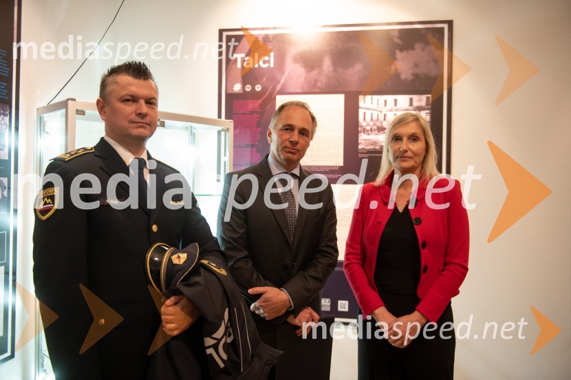  Donald Rus, direktor Policijske uprave Maribor; prof. dr. Rajko Knez, pravnik;  Simona Tripkovič, direktorica, Muzej narodne osvoboditve Maribor