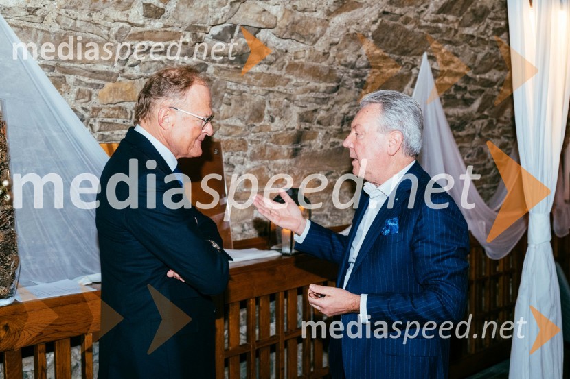  Janez  Škrabec, direktor Riko d.o.o.;  Nedjan Brataševec, častni konzul PoljskeRedna letna skupščina Slovenskega konzularnega zbora