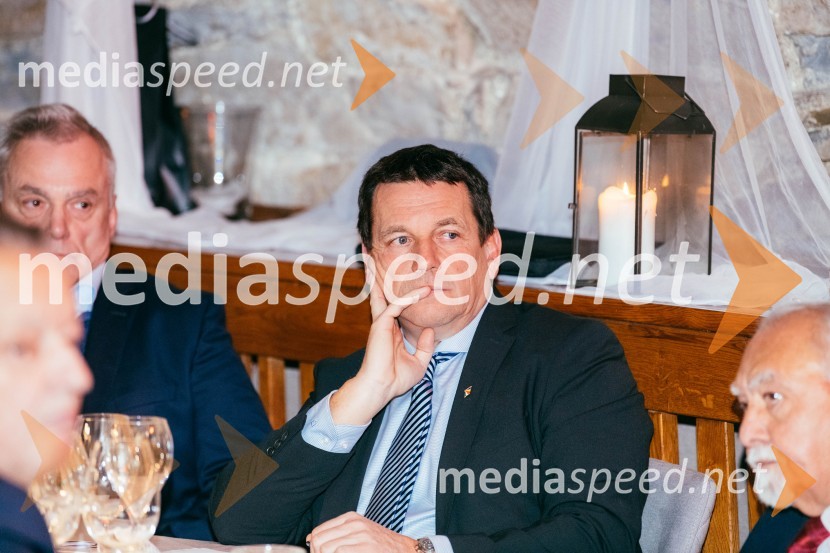  Marko Smole, častni konzul republike SejšeliRedna letna skupščina Slovenskega konzularnega zbora