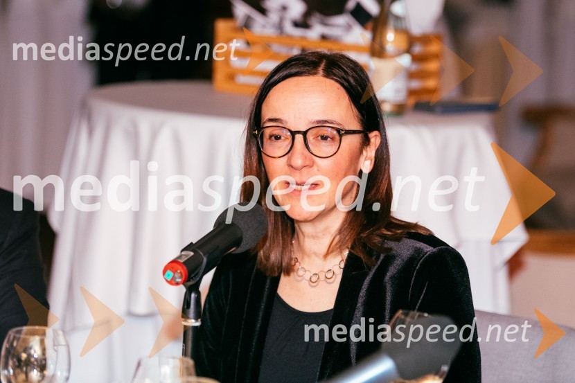  Tanja Rupnik, vodja investicijskih projektov Riko, častna konzulka, Konzulat Republike MoldavijeRedna letna skupščina Slovenskega konzularnega zbora