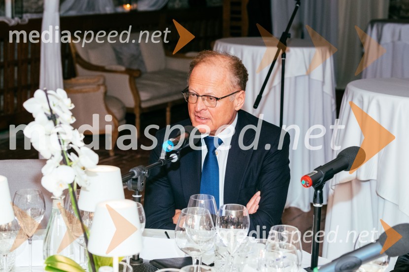  Janez  Škrabec, direktor Riko d.o.o.Redna letna skupščina Slovenskega konzularnega zbora