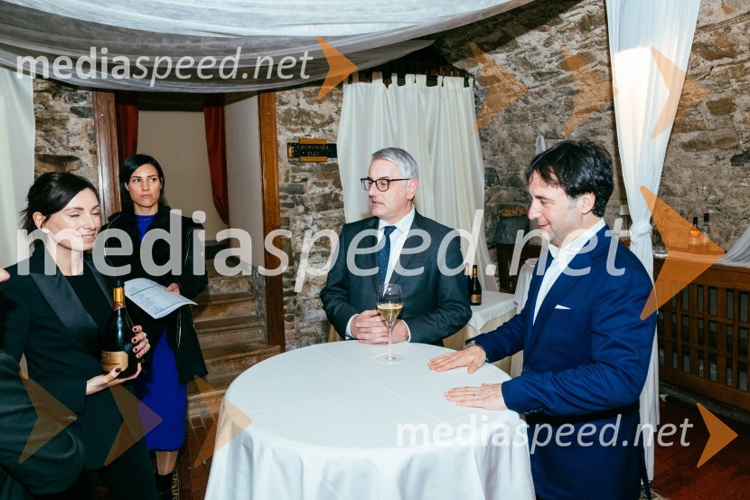  ... ;  ... ;  Matjaž Han, minister za gospodarski razvoj in tehnologijo;  Tomaž Kavčič, kuharski mojster, Pri Lojzetu, Zemono, podpredsednik BASSRedna letna skupščina Slovenskega konzularnega zbora