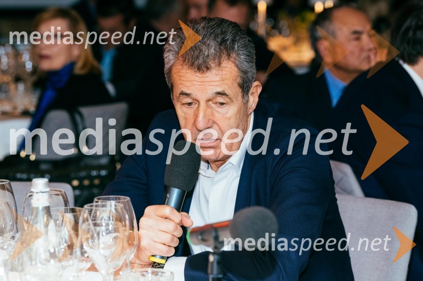  Stojan Petrič, nekdanji predsednik uprave družbe FMRRedna letna skupščina Slovenskega konzularnega zbora