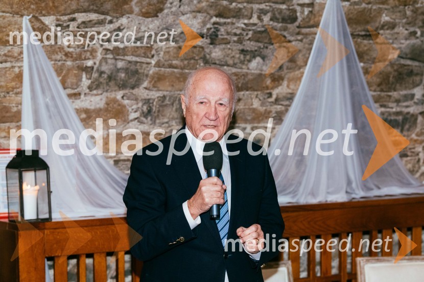  prof. dr. Šime Ivanjko,  upokojeni predavatelj Pravne fakultete Univerze v MariboruRedna letna skupščina Slovenskega konzularnega zbora