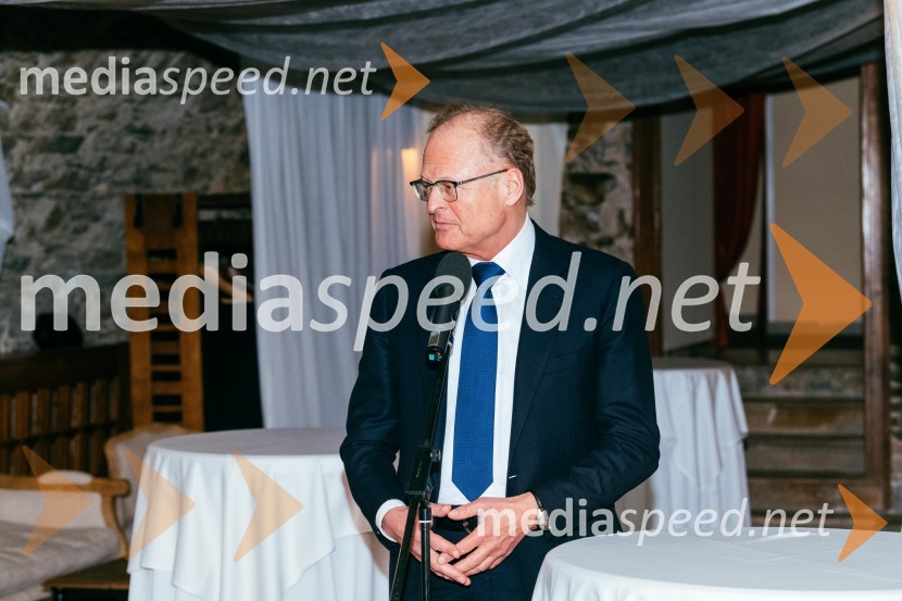  Janez  Škrabec, direktor Riko d.o.o.Redna letna skupščina Slovenskega konzularnega zbora