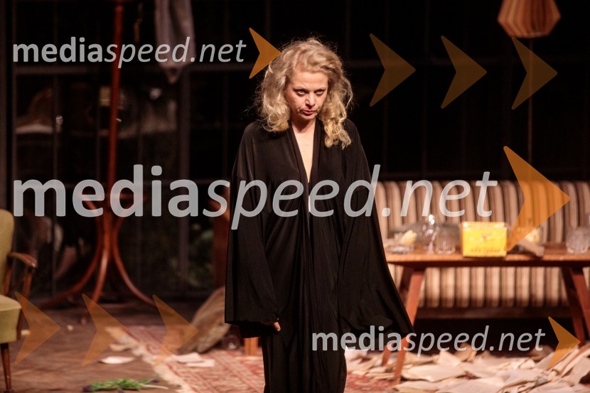  Katarina Bistrović Darvaš, igralkaKdo se boji Virginie Woolf?, gledališki festival Ruta Grupa Triglav 2023