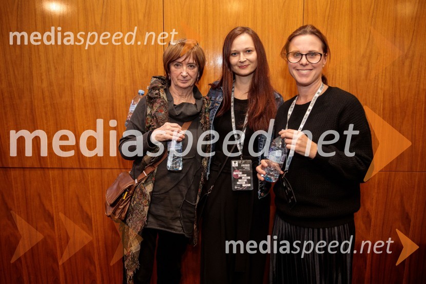  Maja Cerar, lektorica;  Katarina Koprivnikar, marketing MGL;  Petra Hrastar, MGLKdo se boji Virginie Woolf?, gledališki festival Ruta Grupa Triglav 2023