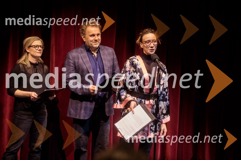  Jana Zupančič, igralka;  Lotos Vincenc Šparovec, igralec;  Mojca Funkl, igralkaZaljubljeni Shakespeare, predstava v sklopu gledališkega festivala Ruta Grupa Triglav 2023