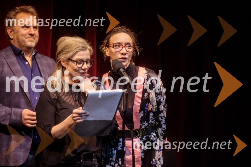  Lotos Vincenc Šparovec, igralec;  Jana Zupančič, igralka;  Mojca Funkl, igralkaZaljubljeni Shakespeare, predstava v sklopu gledališkega festivala Ruta Grupa Triglav 2023