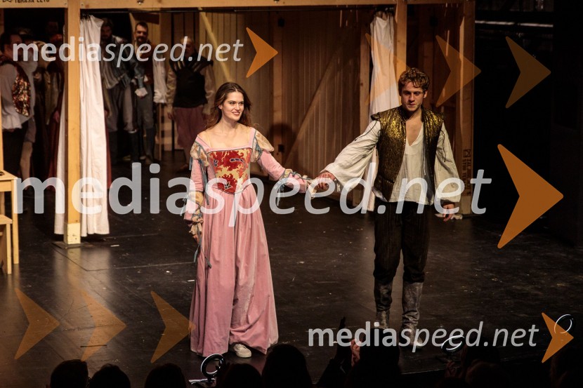  Stanislava Nikolić, igralka;  Luka Grbić, igralecZaljubljeni Shakespeare, predstava v sklopu gledališkega festivala Ruta Grupa Triglav 2023