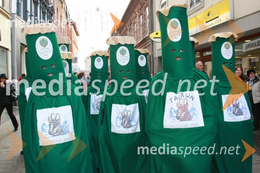 Pustne maskePustna povorka v Mariboru