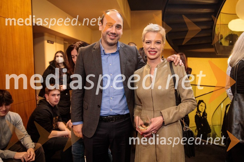  ... ;  Danka JašovićZaljubljeni Shakespeare, predstava v sklopu gledališkega festivala Ruta Grupa Triglav 2023