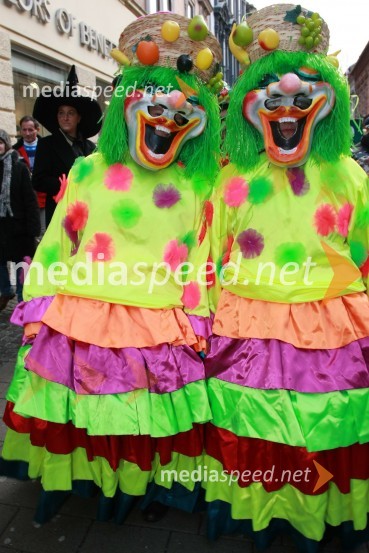 Pustni maskiPustna povorka v Mariboru