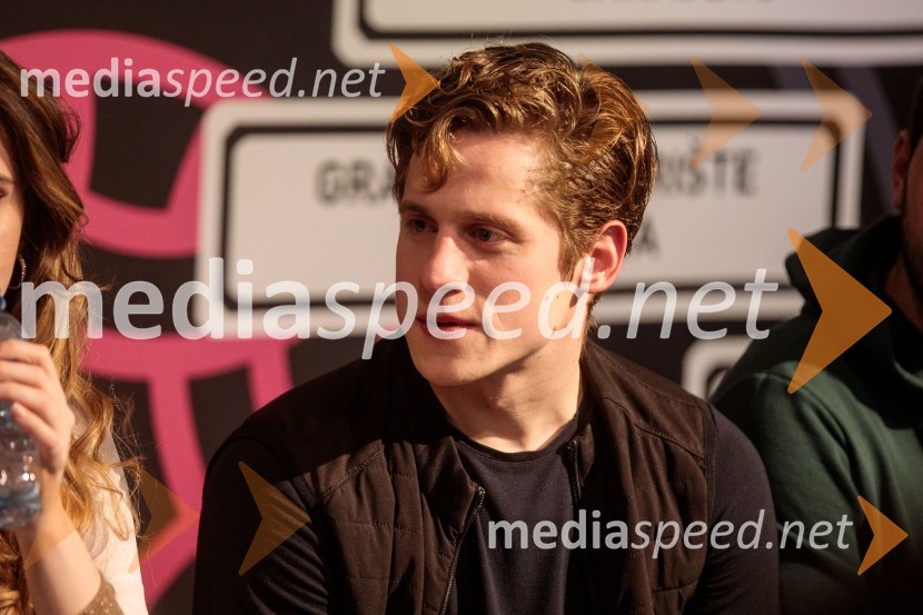  Luka Grbić, igralecZaljubljeni Shakespeare, predstava v sklopu gledališkega festivala Ruta Grupa Triglav 2023