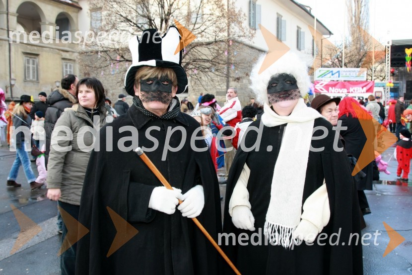 Pustni maskiPustna povorka v Mariboru