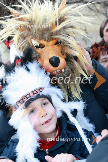 ... in dr. Martin Lipičnik, dekan celjske Fakultete za logistikoPustna povorka v Mariboru