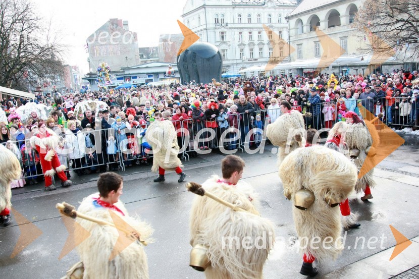 KurentiPustna povorka v Mariboru