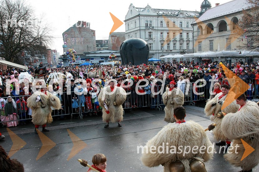 KurentiPustna povorka v Mariboru