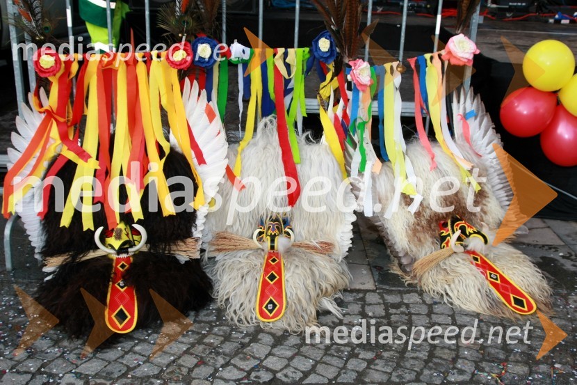 Maske od kurentovPustna povorka v Mariboru