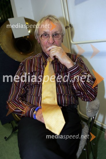 Tone Fornezzi TofRazglasitev Slovenca leta 2005 Nedeljskega dnevnika